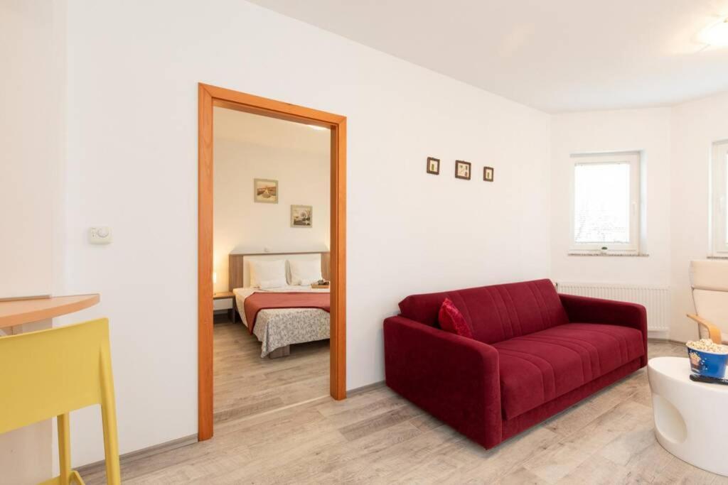 Apartments Doris, Krk Krk Town Extérieur photo